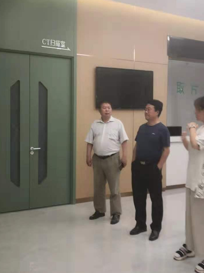 河北省文學藝術研究會領導一行到石家莊直樂中醫骨傷醫院參觀考察(圖2)